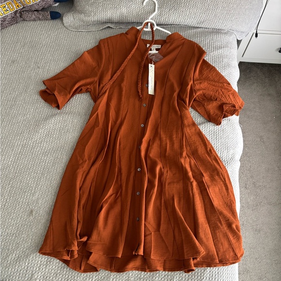 Burnt orange She and Sky Dress in Size Medium - Picture 2 of 2